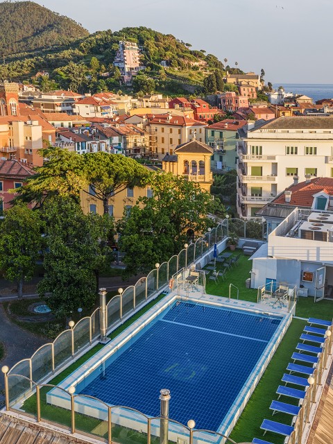 Hotel with Swimming Pool Rooftop Sestri Levante